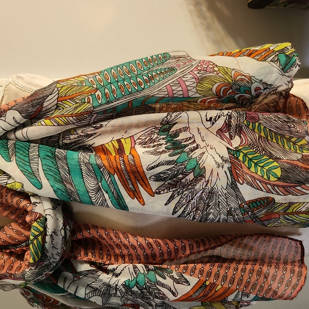 Large Bird And Fish Colorful Patterned Scarf - Picture 3 of 8